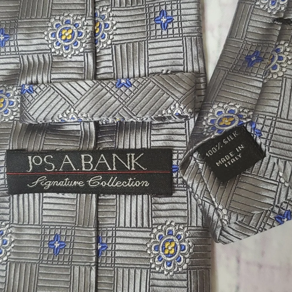 Jos. A. Banks Floral Print Gray Necktie